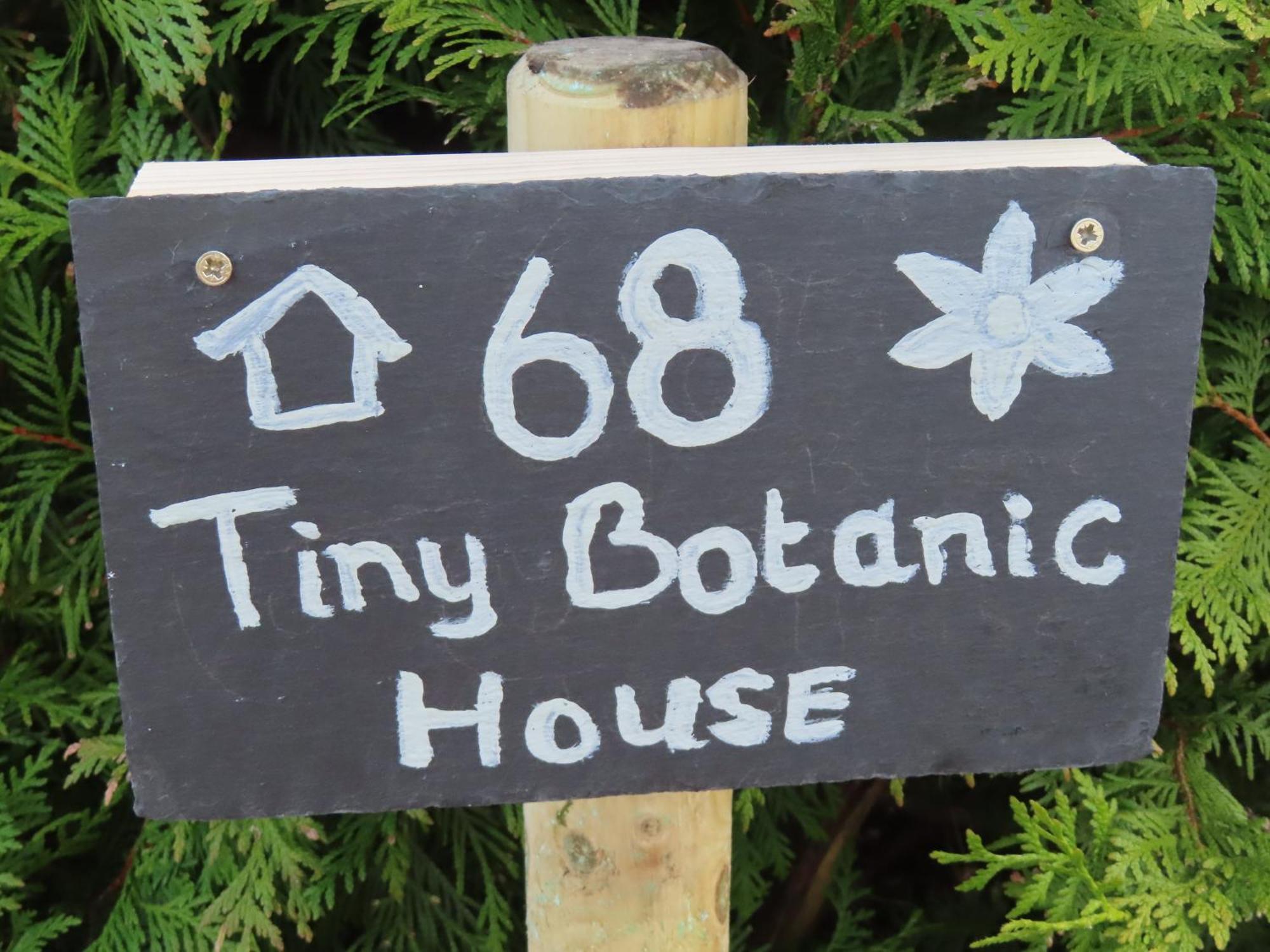 Villa Tiny Botanic House Tzummarum Exterior foto